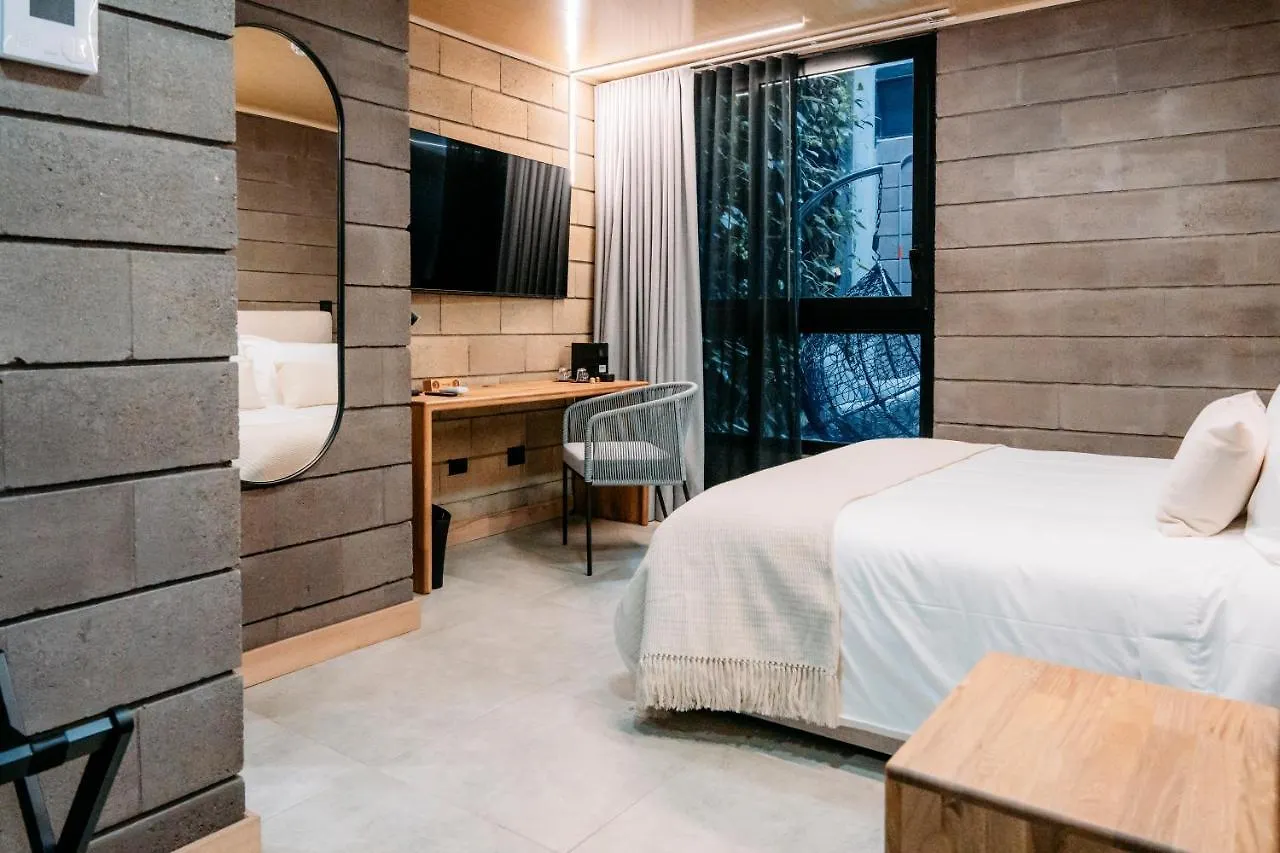 Hotel Living By Armoniko Medellín Colombia